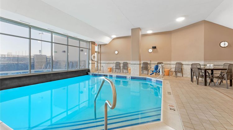 Drury Plaza Hotel Colorado Springs Pool
