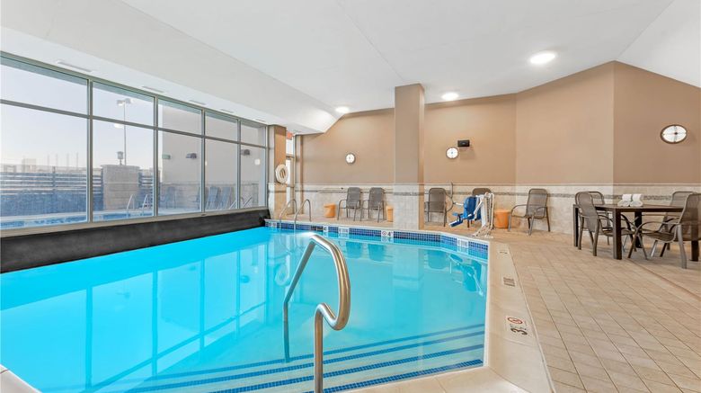 <b>Drury Plaza Hotel Colorado Springs Pool</b>. Images powered by <a href="https://iceportal.shijigroup.com/" title="IcePortal" target="_blank">IcePortal</a>.