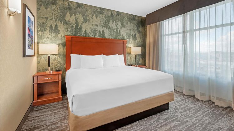 Drury Plaza Hotel Colorado Springs Room