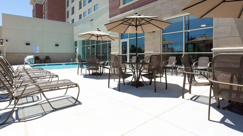 <b>Drury Inn & Suites Burlington Pool</b>. Images powered by <a href="https://iceportal.shijigroup.com/" title="IcePortal" target="_blank">IcePortal</a>.