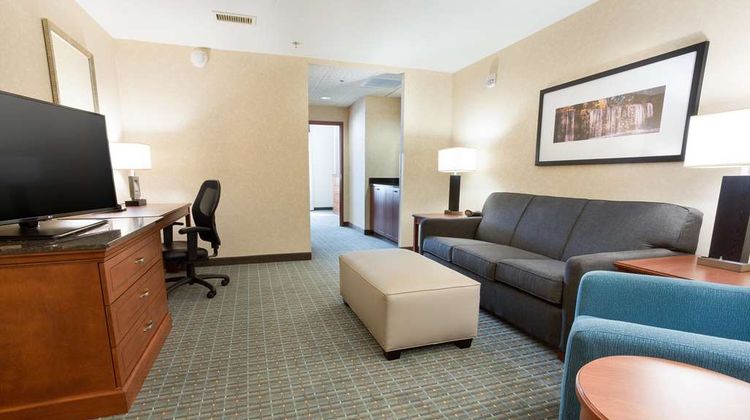 Drury Inn & Suites Burlington Room