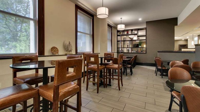 <b>Drury Plaza Hotel Cleveland Downtown Restaurant</b>. Images powered by <a href="https://iceportal.shijigroup.com/" title="IcePortal" target="_blank">IcePortal</a>.