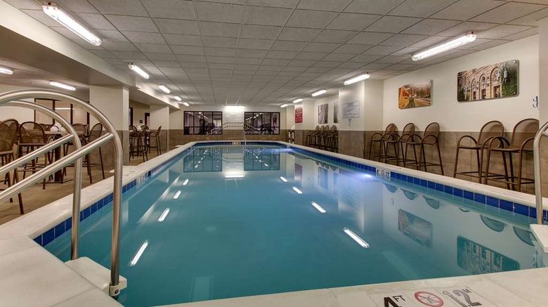 <b>Drury Plaza Hotel Cleveland Downtown Pool</b>. Images powered by <a href="https://iceportal.shijigroup.com/" title="IcePortal" target="_blank">IcePortal</a>.