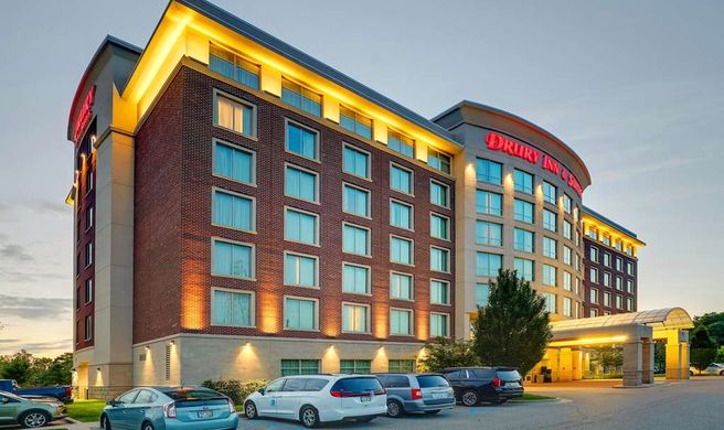 Drury Inn & Suites Grand Rapids Exterior