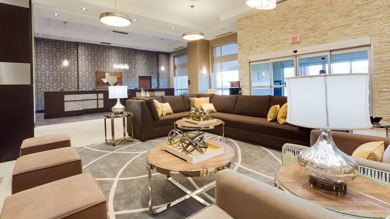 <b>Drury Inn & Suites Dallas/Frisco Lobby</b>. Images powered by <a href="https://iceportal.shijigroup.com/" title="IcePortal" target="_blank">IcePortal</a>.