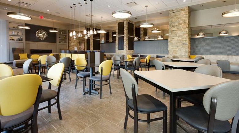 <b>Drury Plaza Hotel Cape Girardeau Restaurant</b>. Images powered by <a href="https://iceportal.shijigroup.com/" title="IcePortal" target="_blank">IcePortal</a>.