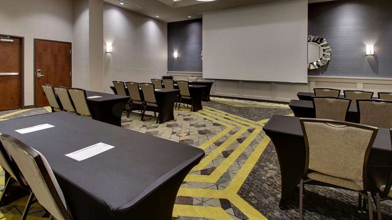 <b>Drury Plaza Hotel Cape Girardeau Meeting</b>. Images powered by <a href="https://iceportal.shijigroup.com/" title="IcePortal" target="_blank">IcePortal</a>.