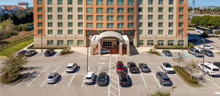 Drury Inn & Suites Fort Myers Exterior