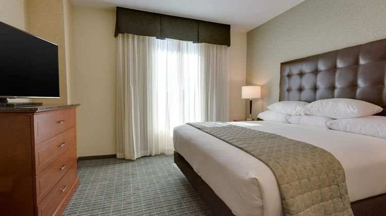 Drury Inn & Suites Gainesville Room
