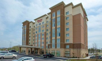 Drury Inn & Suites Pittsburgh Airport