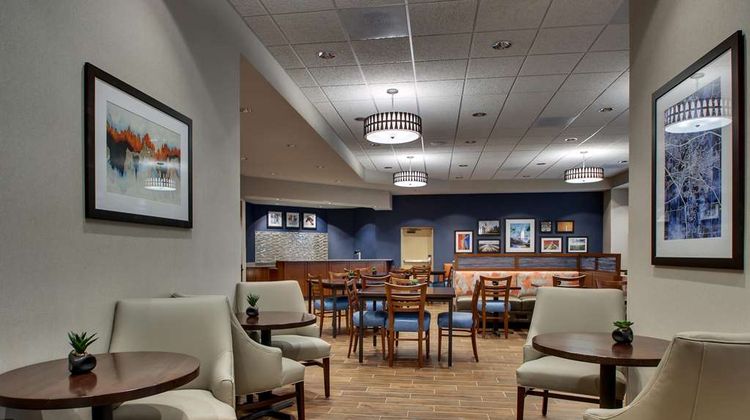 Drury Inn & Suites Iowa City/Coralville Restaurant