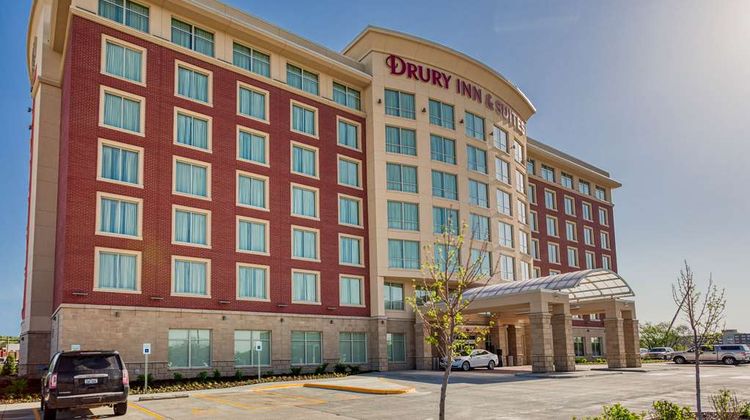 Drury Inn & Suites Iowa City/Coralville Exterior