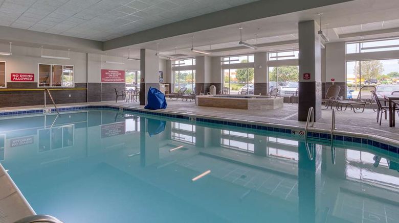 <b>Drury Inn & Suites Cincinnati NE Mason Pool</b>. Images powered by <a href="https://iceportal.shijigroup.com/" title="IcePortal" target="_blank">IcePortal</a>.