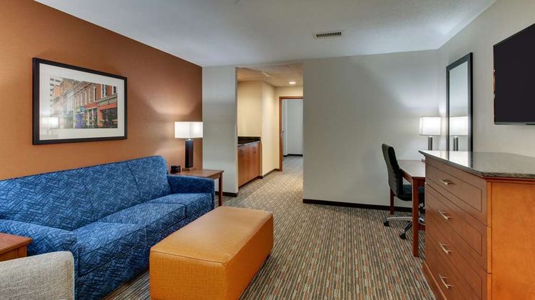 Drury Inn & Suites Knoxville West Room