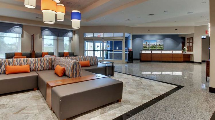 Drury Inn & Suites Knoxville West Lobby