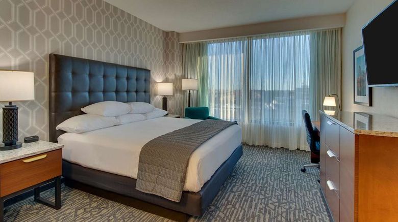 <b>Drury Plaza Hotel Downtown Nashville Room</b>. Images powered by <a href="https://iceportal.shijigroup.com/" title="IcePortal" target="_blank">IcePortal</a>.