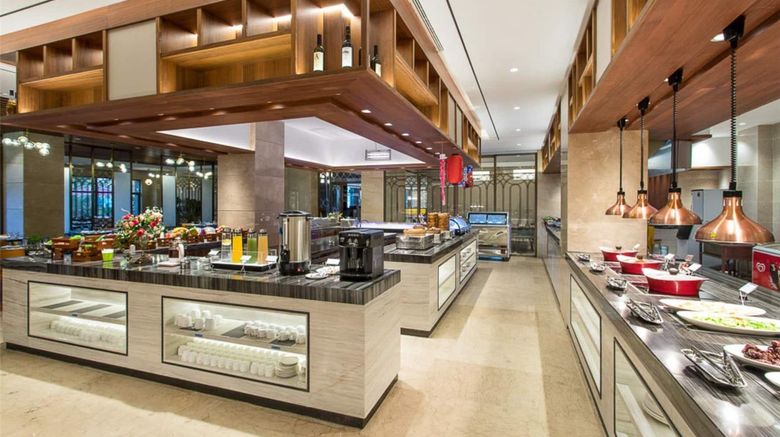 <b>Ramada by Wyndham Shanghai Pudong Restaurant</b>. Images powered by <a href="https://iceportal.shijigroup.com/" title="IcePortal" target="_blank">IcePortal</a>.