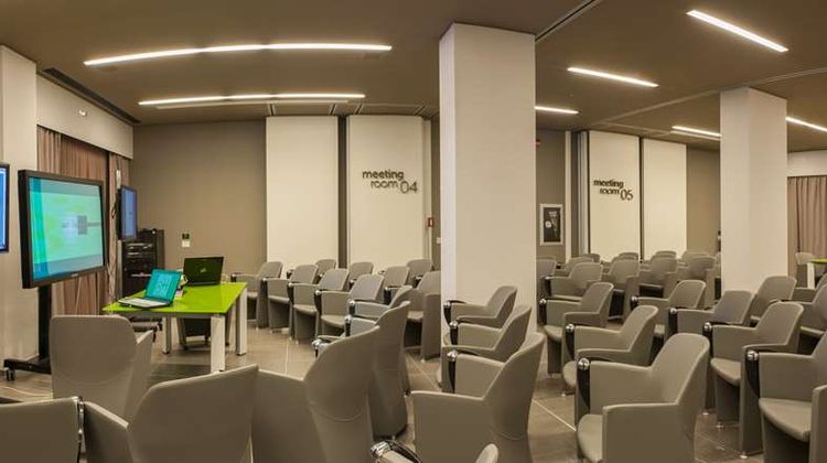 8piuhotel Meeting