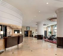 Ramada Plaza by Wyndham Dubai Lobby