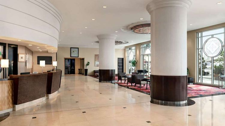 Ramada Plaza by Wyndham Dubai Lobby