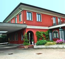 Silver Hotel Exterior