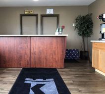 Knights Inn Fort Erie Lobby