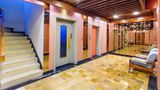 <b>Pop Art Hotel Las Colinas Lobby</b>. Images powered by <a href="https://iceportal.shijigroup.com/" title="IcePortal" target="_blank">IcePortal</a>.