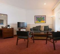 Hotel Bougainvillea Lobby