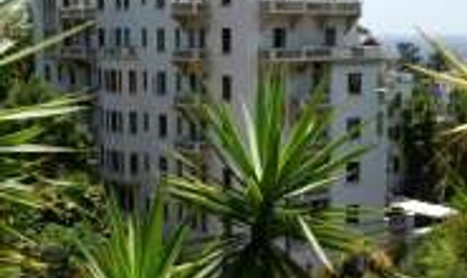 Chateau Marmont Hotel Exterior