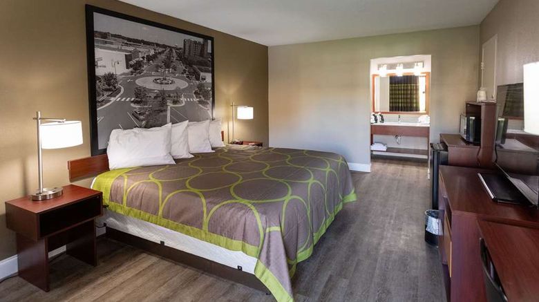 <b>Super 8 by Wyndham Goldsboro Room</b>. Images powered by <a href="https://iceportal.shijigroup.com/" title="IcePortal" target="_blank">IcePortal</a>.