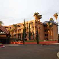 Ramada by Wyndham Viscount Suites