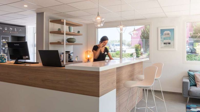 <b>Kyriad Montpellier Sud Ste Jean De Vedas Lobby</b>. Images powered by <a href="https://iceportal.shijigroup.com/" title="IcePortal" target="_blank">IcePortal</a>.