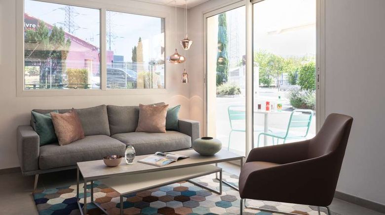 <b>Kyriad Montpellier Sud Ste Jean De Vedas Lobby</b>. Images powered by <a href="https://iceportal.shijigroup.com/" title="IcePortal" target="_blank">IcePortal</a>.