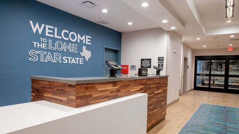 <b>Hampton Inn & Suites Duncanville Dallas Lobby</b>. Images powered by <a href="https://iceportal.shijigroup.com/" title="IcePortal" target="_blank">IcePortal</a>.