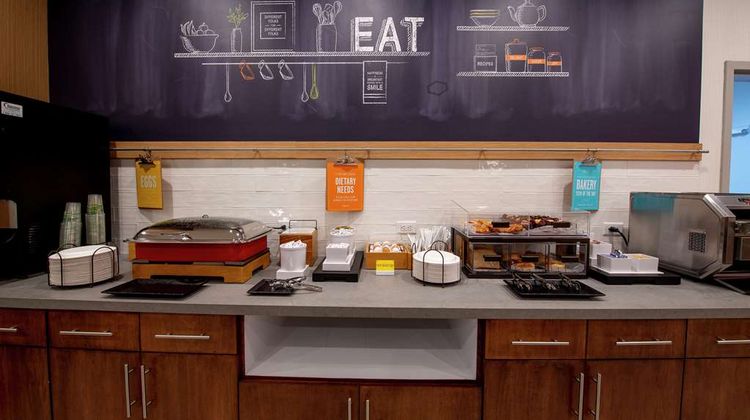 Hampton Inn & Suites Duncanville Dallas Restaurant