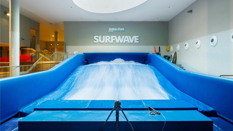 <b>Hilton Swinoujscie Resort and Spa Pool</b>. Images powered by <a href="https://iceportal.shijigroup.com/" title="IcePortal" target="_blank">IcePortal</a>.