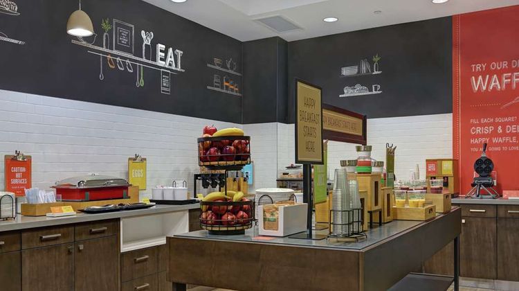 Hampton Inn Peterborough Restaurant