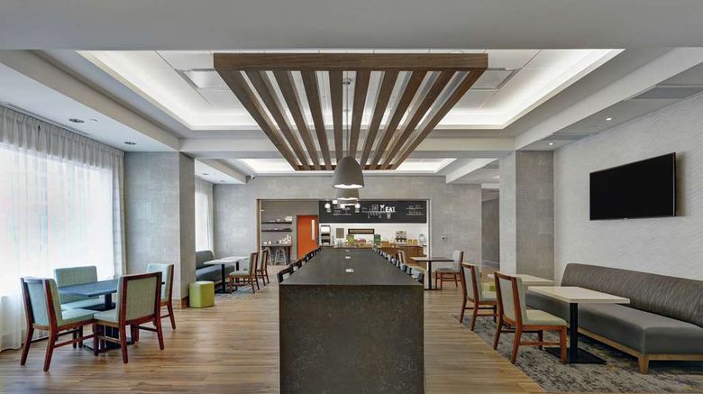 <b>Hampton Inn Peterborough Restaurant</b>. Images powered by <a href="https://iceportal.shijigroup.com/" title="IcePortal" target="_blank">IcePortal</a>.