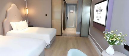 Mercure Wuhan Yangluo Room