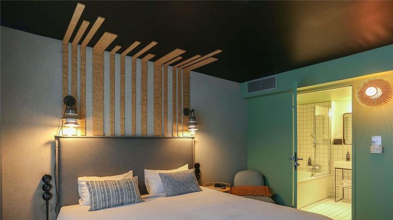 <b>Ibis Styles Amiens Centre Room</b>. Images powered by <a href="https://iceportal.shijigroup.com/" title="IcePortal" target="_blank">IcePortal</a>.