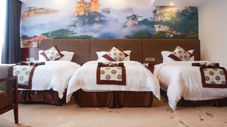 Days Hotel by Wyndham Hunan Zhangjiajie Room