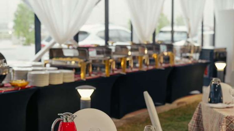 Radisson Blu Conv  & Exhibition Center Restaurant
