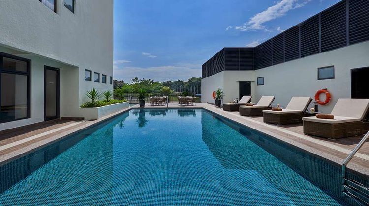 Park Inn by Radisson Putrajaya Pool