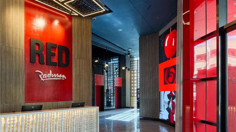 Radisson RED Cebu Mandaue Lobby