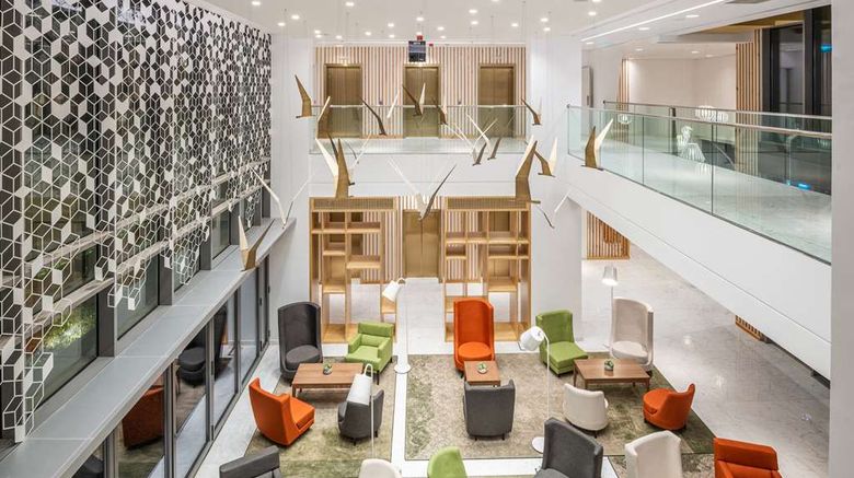 <b>Park Inn by Radisson Riyadh Lobby</b>. Images powered by <a href="https://iceportal.shijigroup.com/" title="IcePortal" target="_blank">IcePortal</a>.