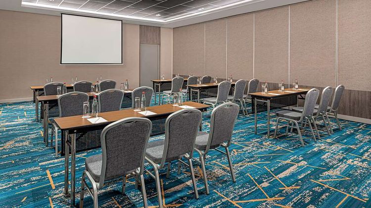 Park Inn by Radisson Bacolod Meeting