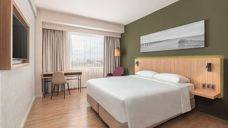 Park Inn by Radisson Bacolod Room