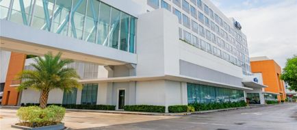 Park Inn by Radisson Bacolod Exterior