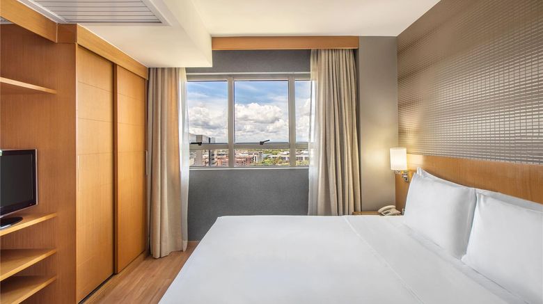 <b>Brasil 21 Suites, Affiliated by Melia Room</b>. Images powered by <a href="https://iceportal.shijigroup.com/" title="IcePortal" target="_blank">IcePortal</a>.