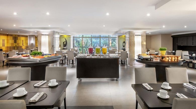 <b>Brasil 21 Suites, Affiliated by Melia Restaurant</b>. Images powered by <a href="https://iceportal.shijigroup.com/" title="IcePortal" target="_blank">IcePortal</a>.